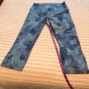 Blue and Purple Patterned Lululemon crop leggings